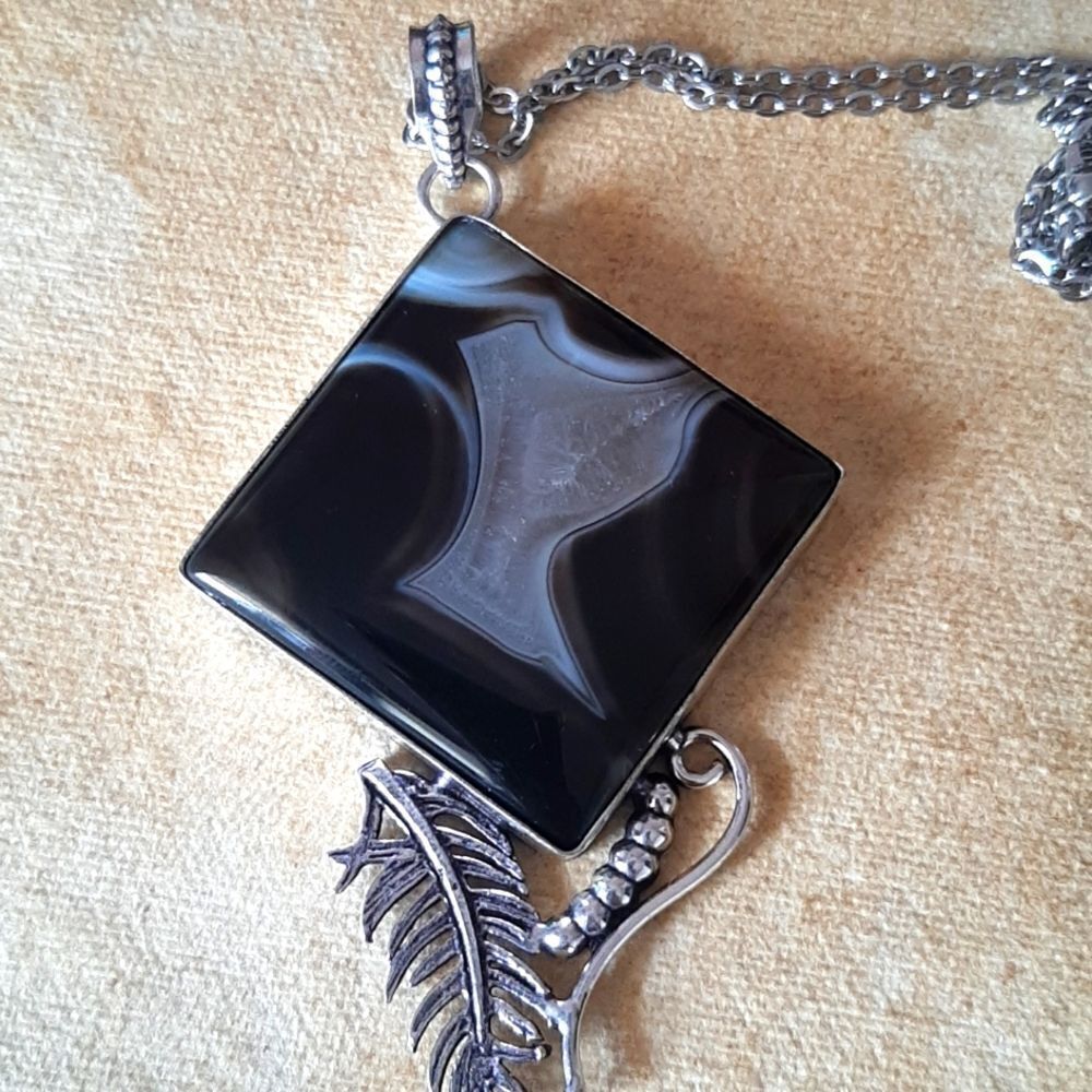 Banded Agate .925 Sterling Pendant Necklace
